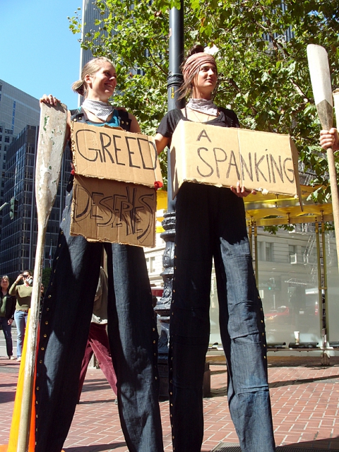 640_occupyfed-stilts5443.jpg 