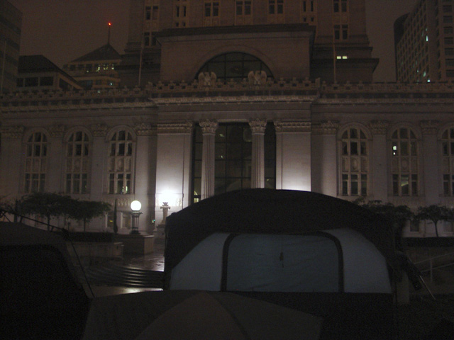 occupyoakland_day001_101011233202.jpg 