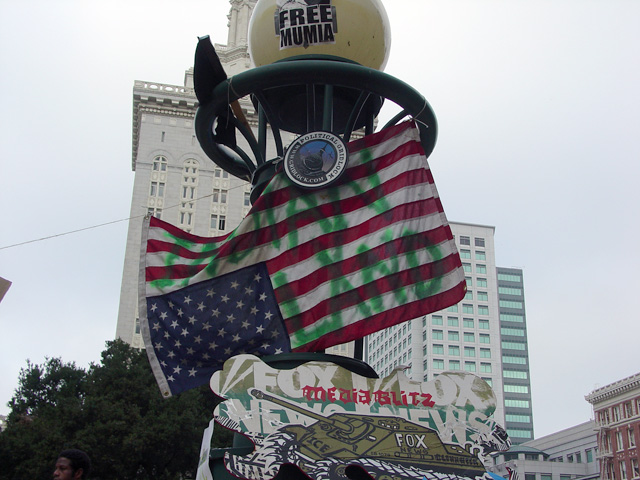 occupyoakland_day012_102111085502.jpg 