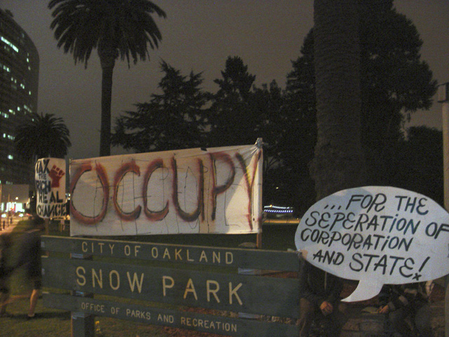 occupyoakland_snowpark-day002_101811215452.jpg 