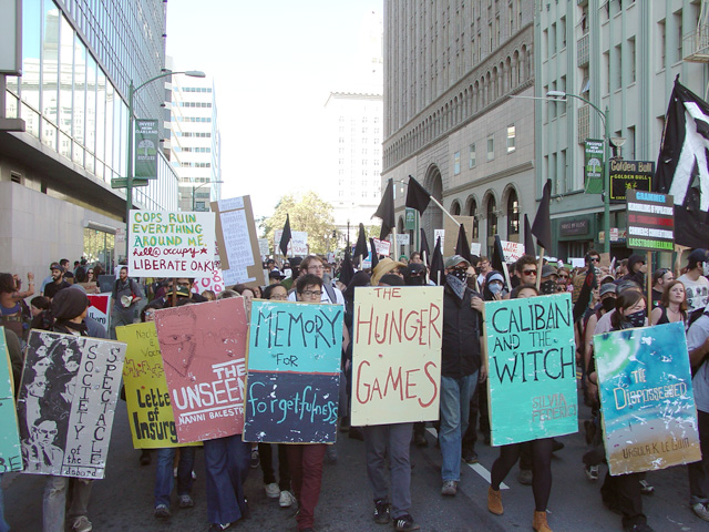 occupyoakland_day013-march_102211123351.jpg 