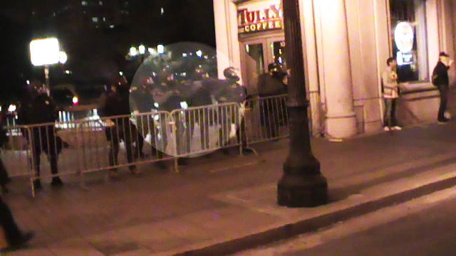 occupyoakland-day016-policeattackindybay-102511.jpg 