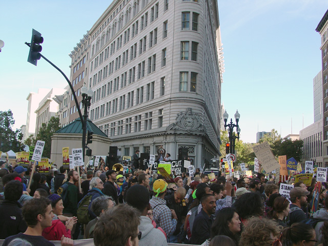 occupyoakland_generalstrike-morning_110211100605.jpg 