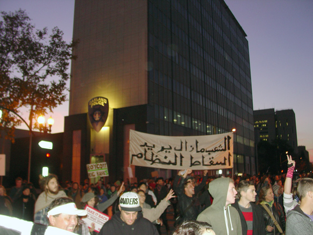 occupyoakland-egyptsolidaritymarch-11121139.jpg 