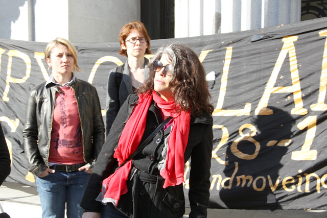 occupyoakland_move-in-day_pressconf_012512-78.jpg 