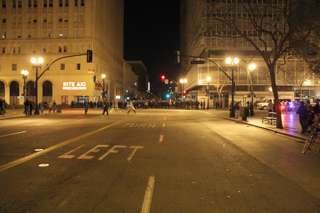 occupyoakland-day111-moveinday_012812220406.jpg 