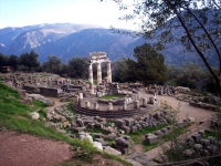 delphi-temple.jpg