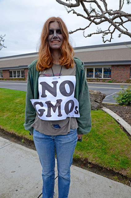 occupy-monsanto-seminis-march-16-2012-6.jpg 