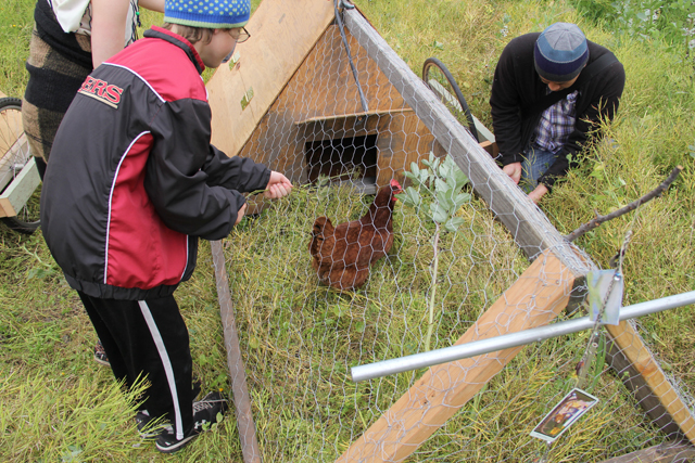 120422_occupythefarm_101.jpg 