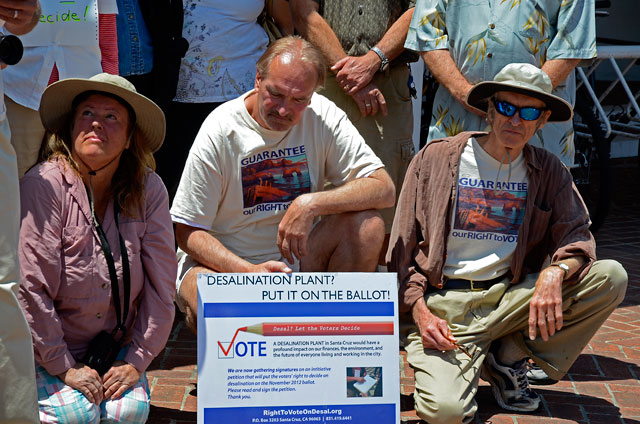 desal-right-to-vote-santa-cruz-may-29-2012-9.jpg 