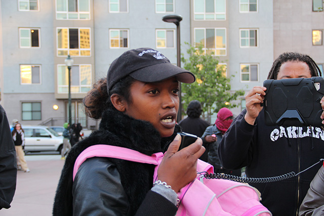 occupyoakland-freechrismorland-rallymarch_20120525_008.jpg 