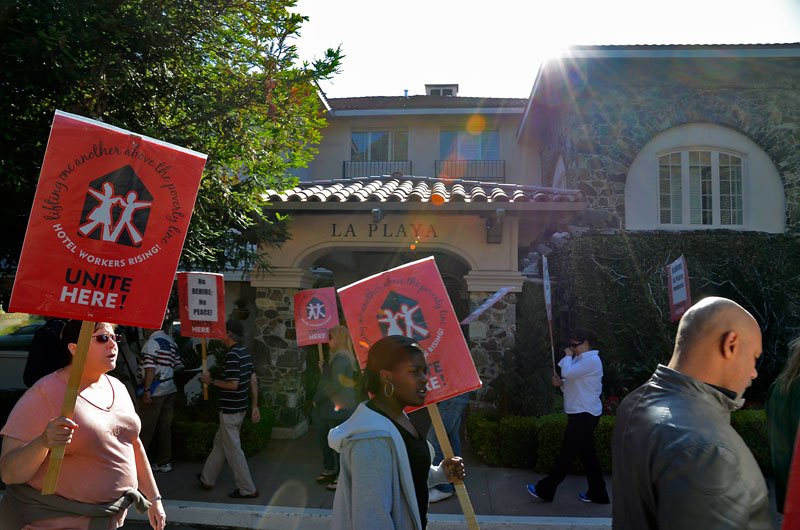 la-playa-carmel-hotel-protest-unite-here-local-483-june-20-2012-13.jpg 