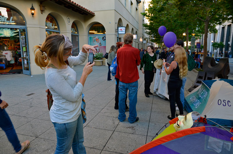 tent-mob-occupy-santa-cruz-july-6-2012-9.jpg 