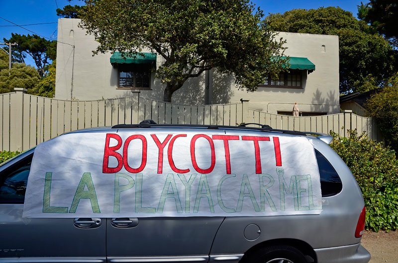 boycott-la-playa-carmel-hotel-siege-july-20-2012-5.jpg 
