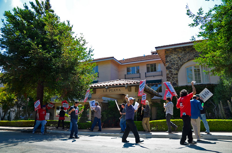 la-playa-carmel-hotel-siege-july-20-2012-8.jpg 