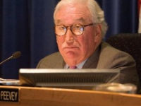 200_peevey__michael_puc.jpg original image ( 325x275)