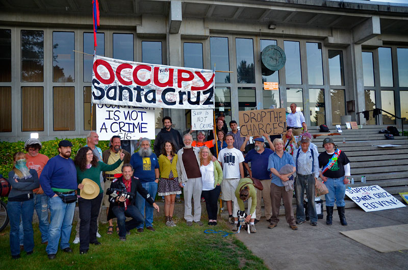 ed-frey-vigil-occupy-santa-cruz-courthouse-august-7-2012-4.jpg 