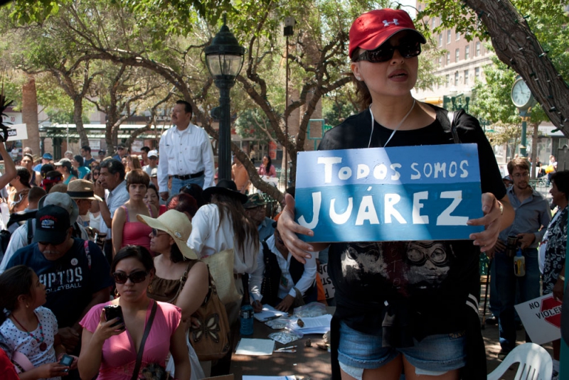 800_todos-somos-juarez.jpg original image ( 1000x669)