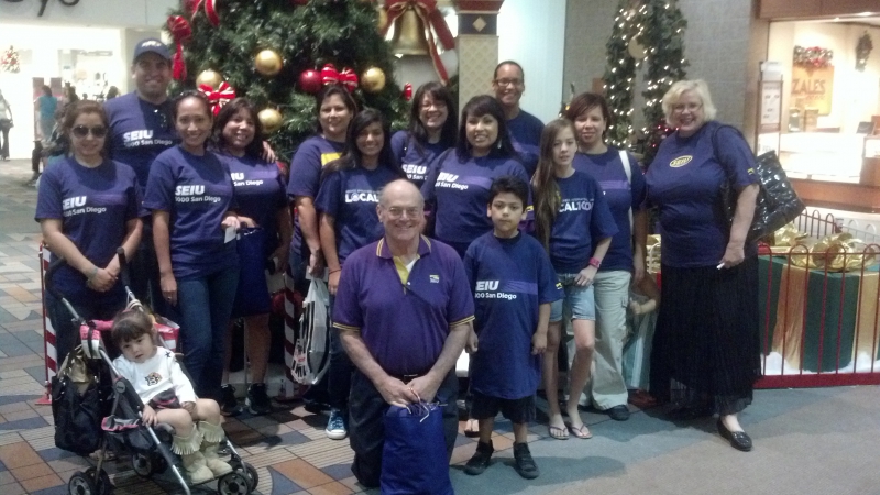 800_seiu_1000_family.jpg original image ( 3264x1840)