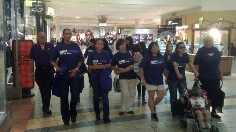 800_seiu_1000_marching.jpg original image ( 3264x1840)