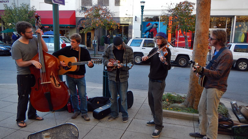 santa-cruz-street-musicians-downtown-ordinances-november-9-2012-2.jpg 
