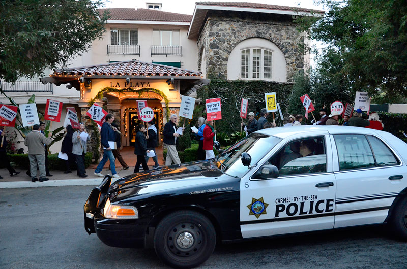 holiday-rally-la-playa-carmel-police-hotel-december-20-2012-13.jpg 