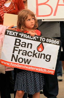ban_fracking_girl.png 
