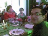 200_5-bayan-muna-teddy-casino-imelda-marcos.jpg original image ( 325x316)