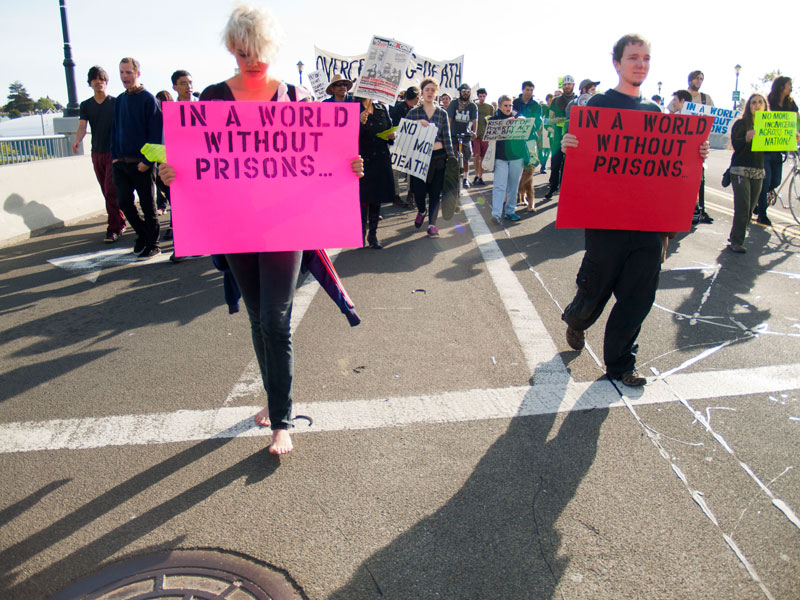 sin-barras-prisoner-solidarity_13_4-5-13.jpg 