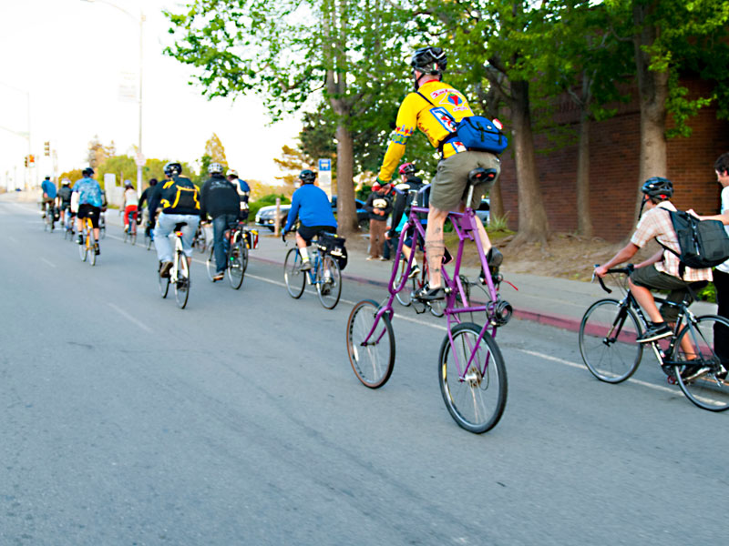 santa-cruz-bike-party_4_4-27-13.jpg 