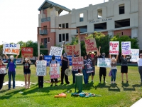 200_idle-no-more-hollister-april-27-2013-1.jpg original image ( 800x530)