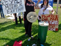 200_idle-no-more-hollister-april-27-2013-5.jpg original image ( 530x800)