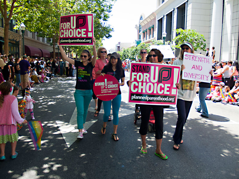 santa-cruz-pride_21_6-2-13.jpg 