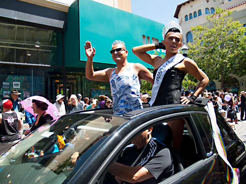 santa-cruz-pride_6_6-2-13.jpg 