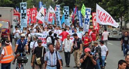 2013-sentro-nagkaisa-workers-philippines.jpg 