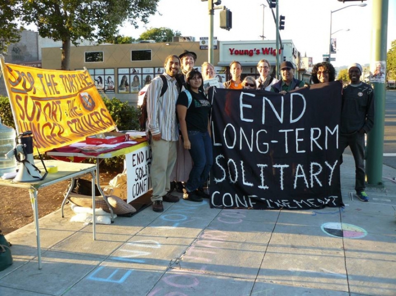 800_prison-hunger-strikers-joined-by-supporters-os-gov.-browns-condo-27th-telegraph.jpg 