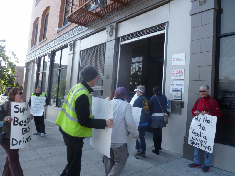 800_veolia_picket_sf_at_office.jpg 