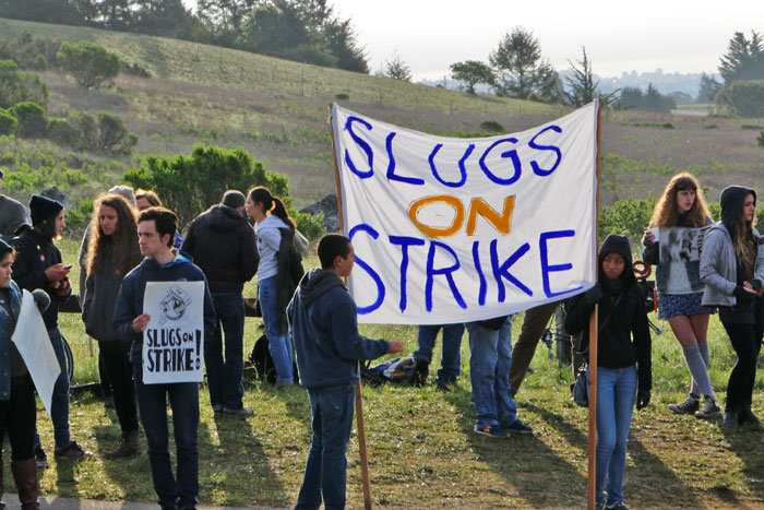 uc-santa-cruz-strike-4-3-2014-12.jpg 