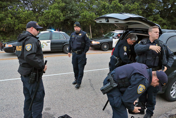 uc-santa-cruz-strike-4-3-2014-9.jpg 