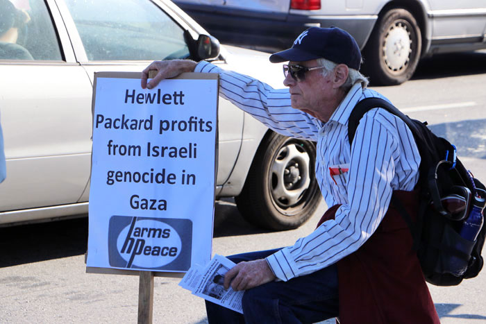 gaza-protest-santa-cruz-august-11-2014-3.jpg 