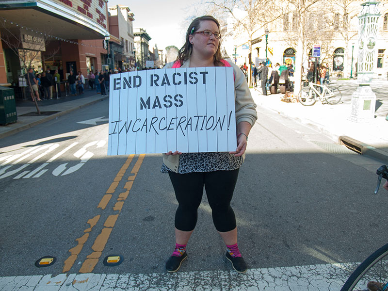 end-racist-mass-incarceration_1-24-15.jpg 