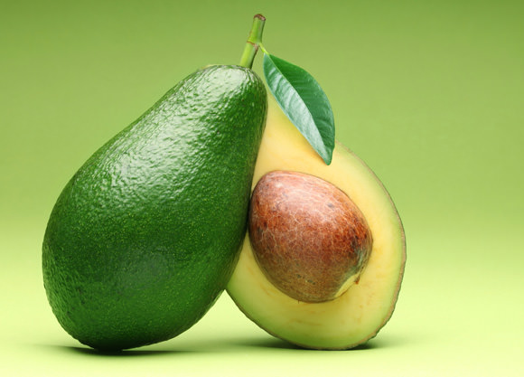 avocado-sliced-in-half.jpg 