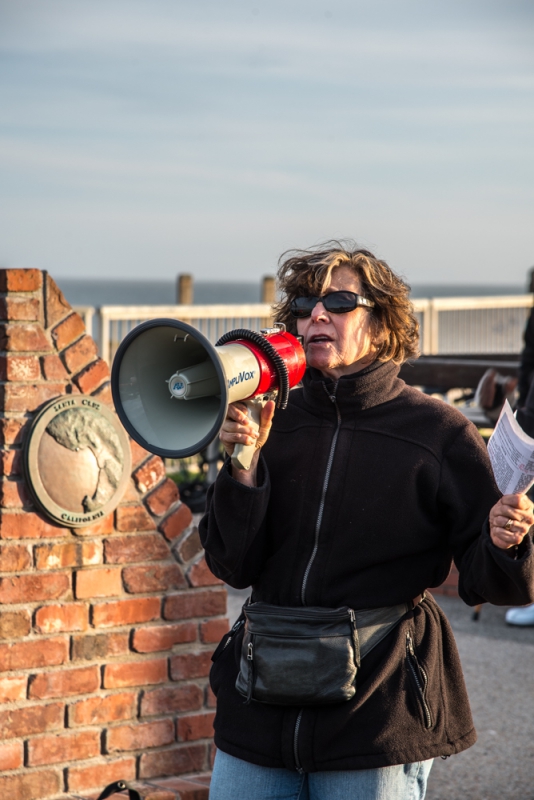 800_solitary-confinement-protest-santa-cruz-12.jpg 