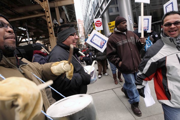 atu_241_protest_chicago_mta_cuts_.jpg 