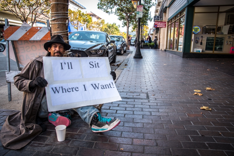 800_downtown-monterey-sit-lie-protest-4.jpg 