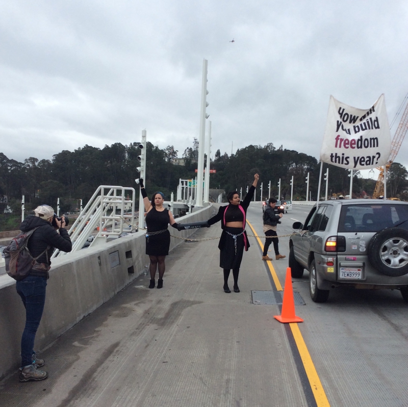 800_blackseeds-baybridgeshutdown1_mlk_2015.jpg 