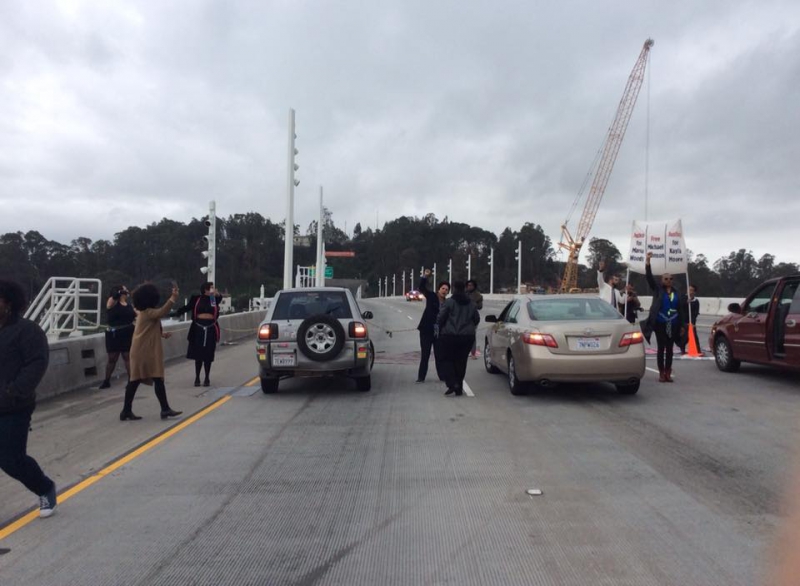 800_blackseeds-baybridgeshutdown2_mlk_2015.jpg 