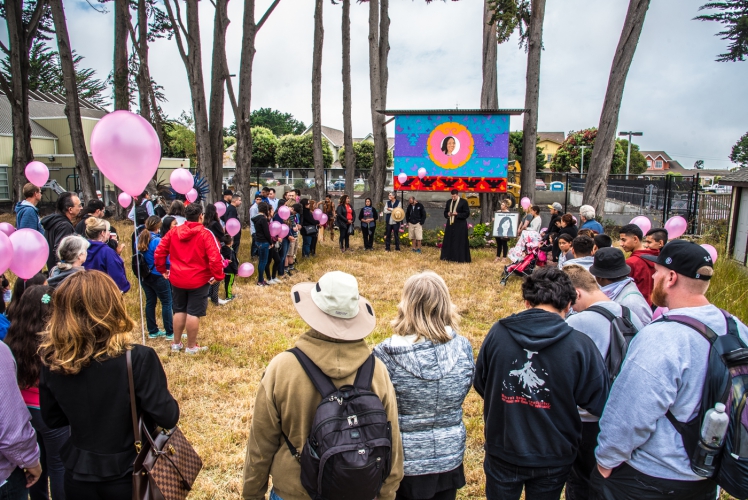 sm_yanira-serrano-remembrance-2-half-moon-bay-mural.jpg 