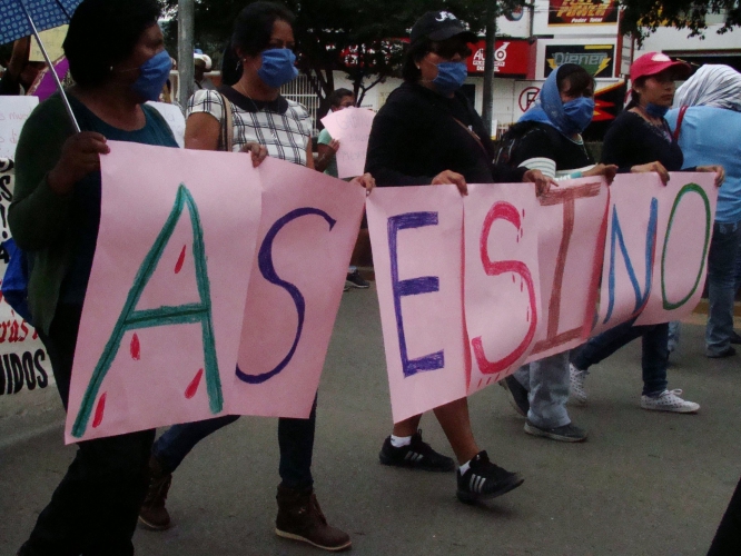 sm_oaxaca-marcha-20-6-16-6_1.jpg 