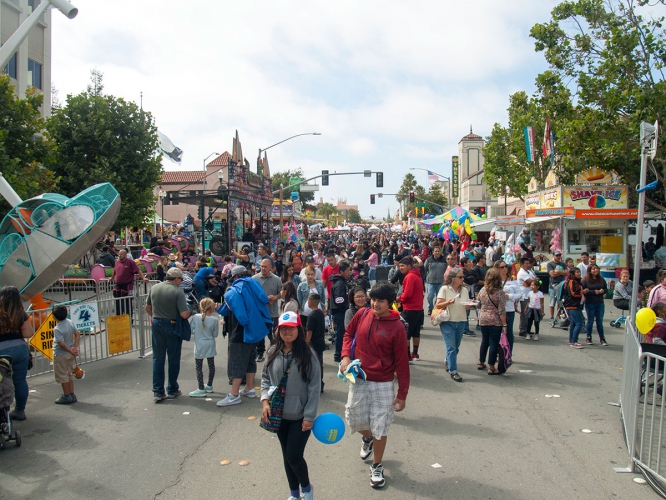 sm_watsonville-strawberry-festival_20_8-6-16.jpg 